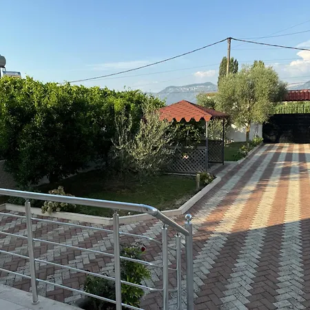 Gs Villa *